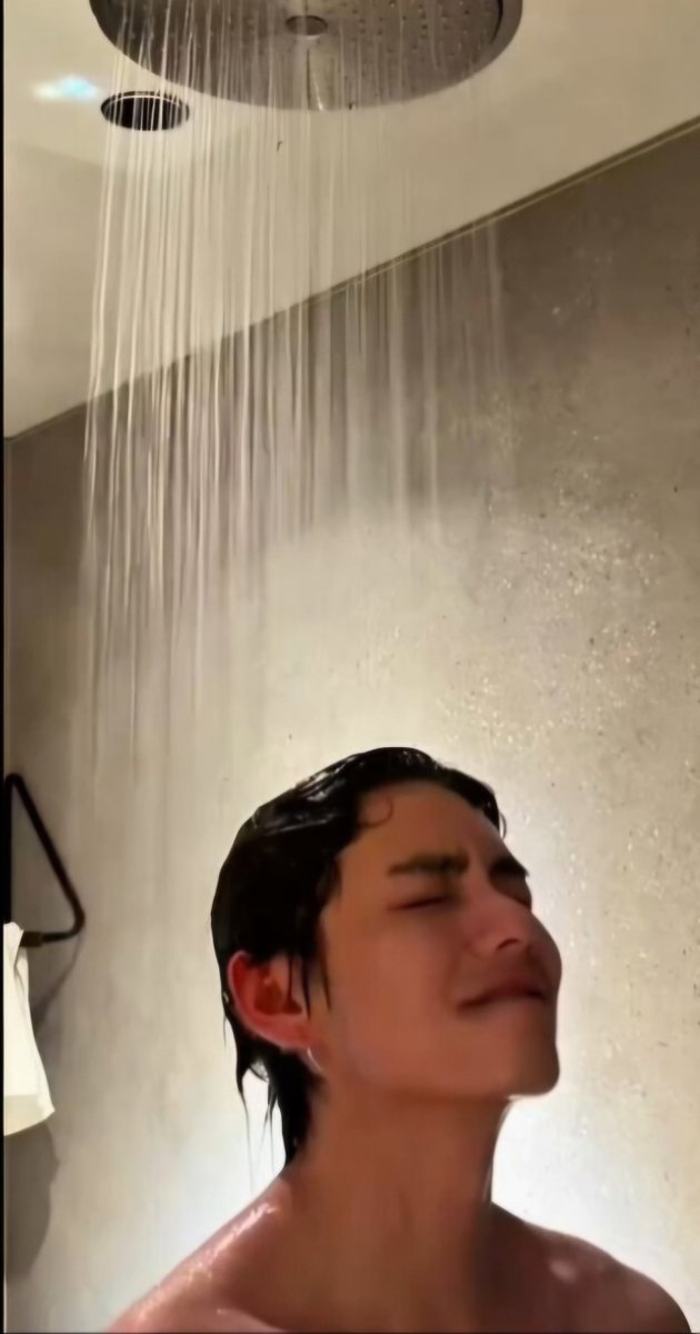 (ꪜ)ɪɴɴᴇʀ ᴄʜɪʟᴅ (fan account) tweet media