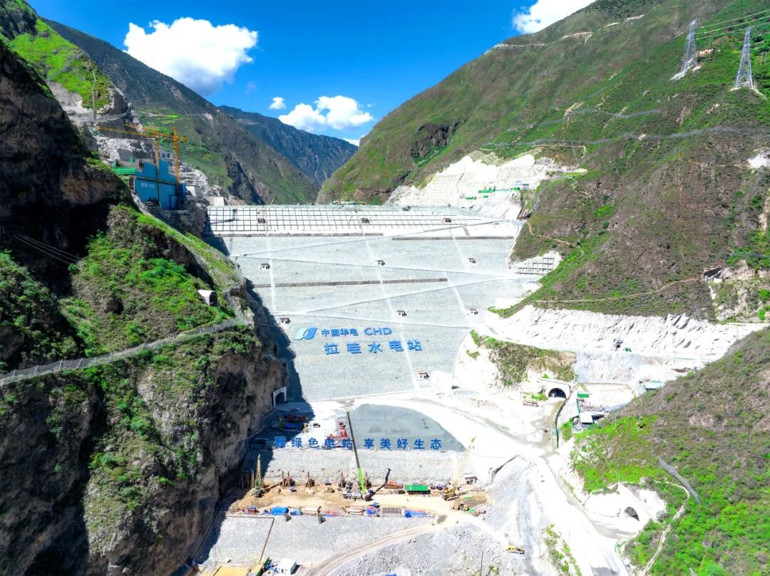 People's Daily, China tweet media