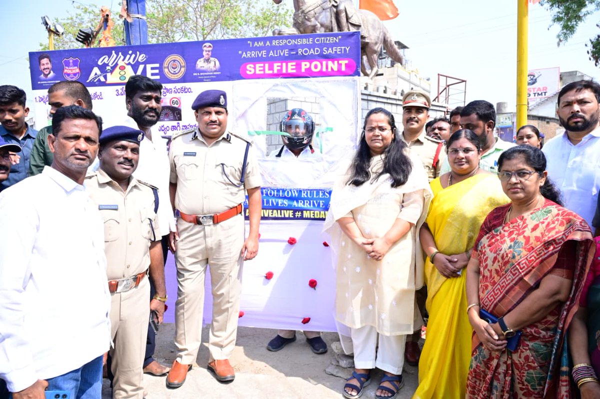 Medak District Police tweet media