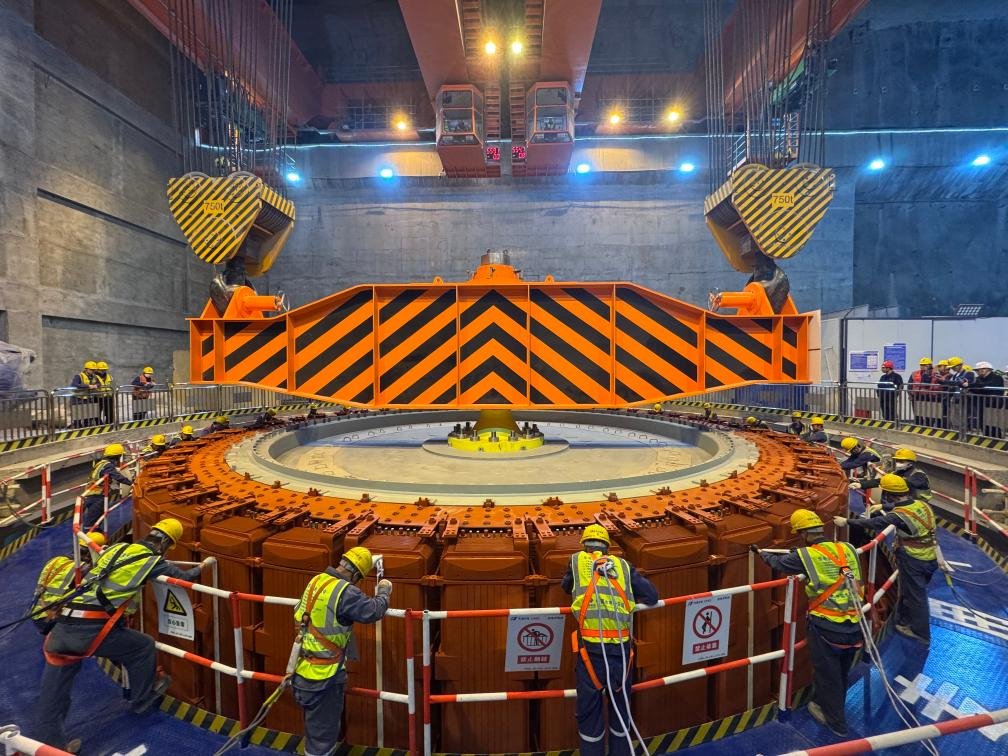 People's Daily, China tweet media