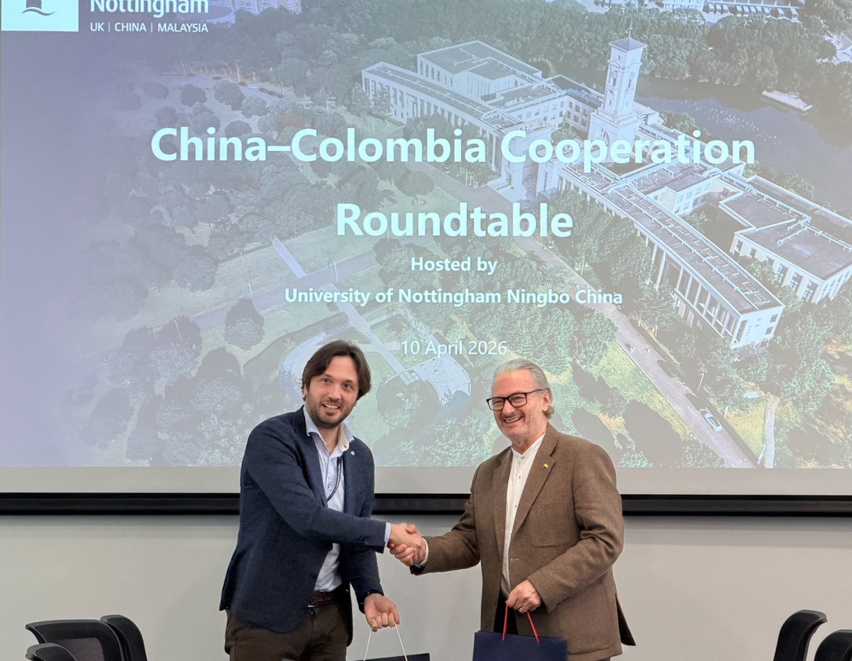 Embajada de Colombia en China 哥伦比亚共和国驻华大使馆 tweet media