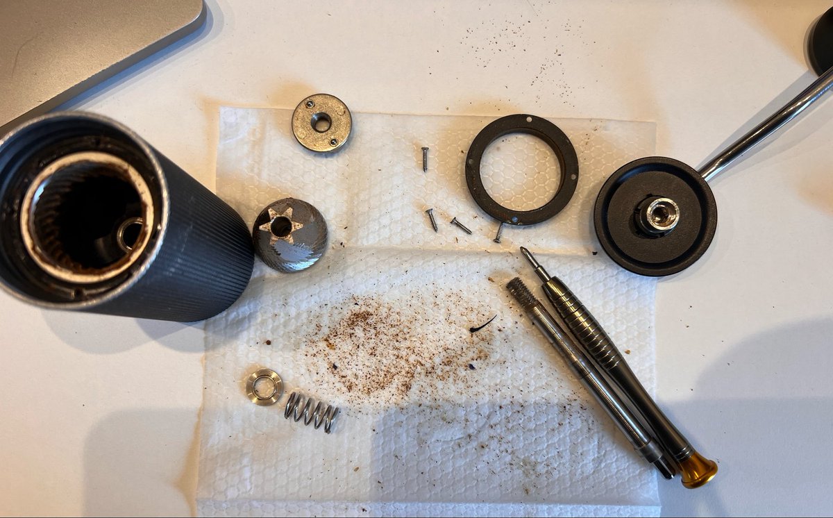 Коста Перестањ tweet media