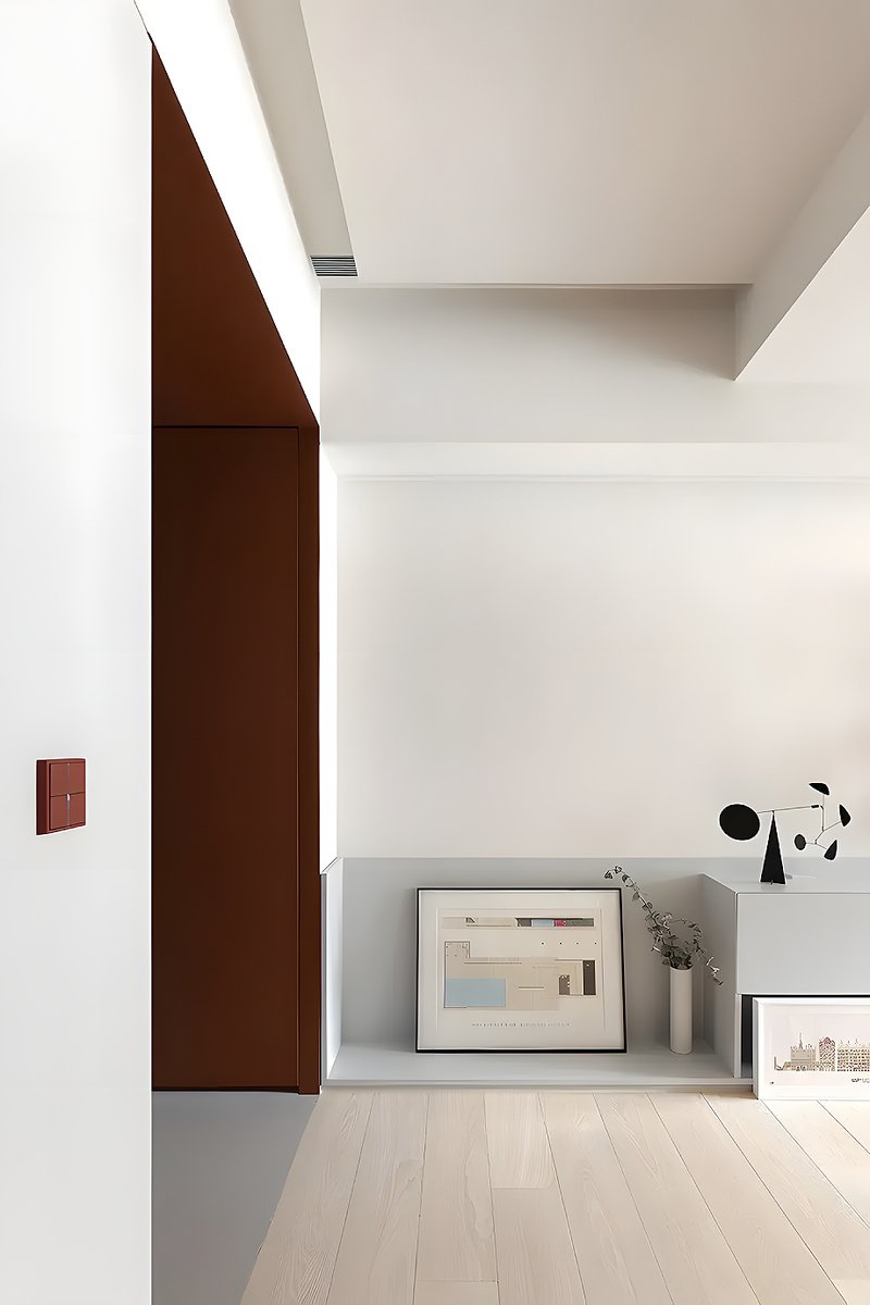 Interior_es's tweet image. En un reflejo de la filosofía de diseño de office ja, en este proyecto se ha evitado la ornamentación innecesaria y apostado por la claridad espacial y las líneas depuradas, generando un entorno flexible.
-&amp;gt; Fotografía: Yen Photography Studio
-&amp;gt; interioresminimalistas.com/2026/04/14/apa…
-&amp;gt; #Taipéi