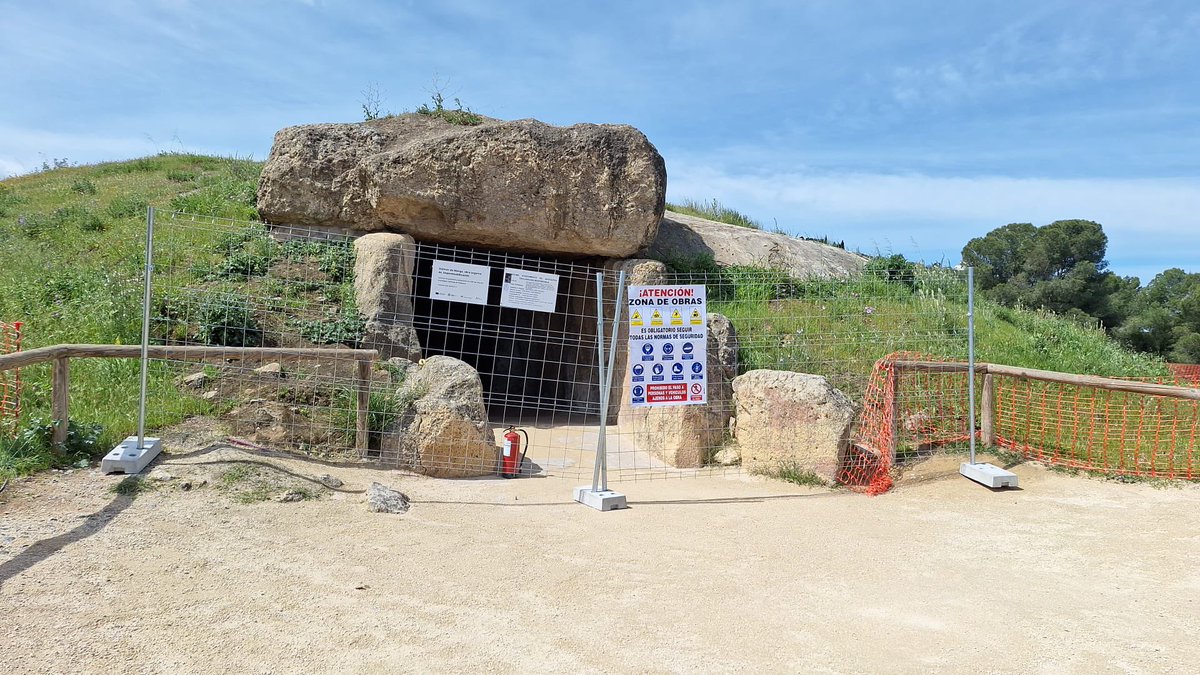 📣 AVISO IMPORTANTE

Se están llevando a cabo tareas de mantenimiento y cuidado del dolmen de Menga. Por este motivo, solo estará disponible el acceso al atrio del monumento hasta nuevo aviso.