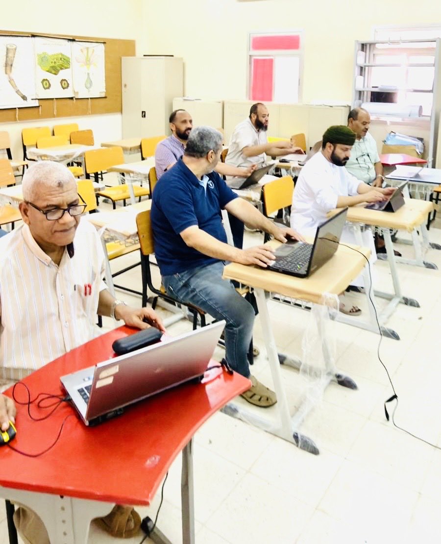 مدرسة حطين للتعليم الأساسي بنين5-12 tweet media