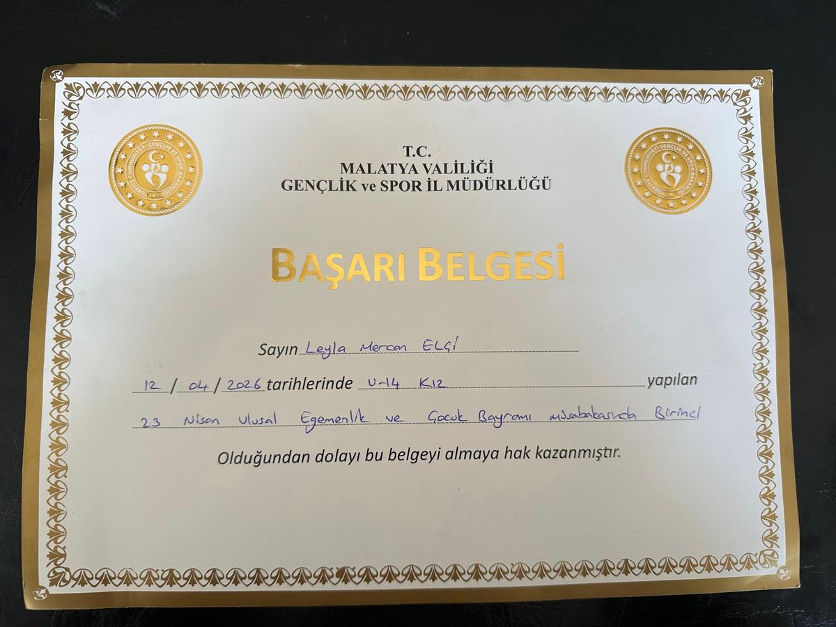 6A sınıfı öğrencilerimizden Leyla Mercan ELÇİ Eskrim dalında 23 Nisan Ulusal Egemenlik ve Çocuk Bayramı müsabakasında U-12  ve U-14 Kadın Kılıç kategorisinde birinci olmuştur. Öğrencimizi tebrik ediyoruz.