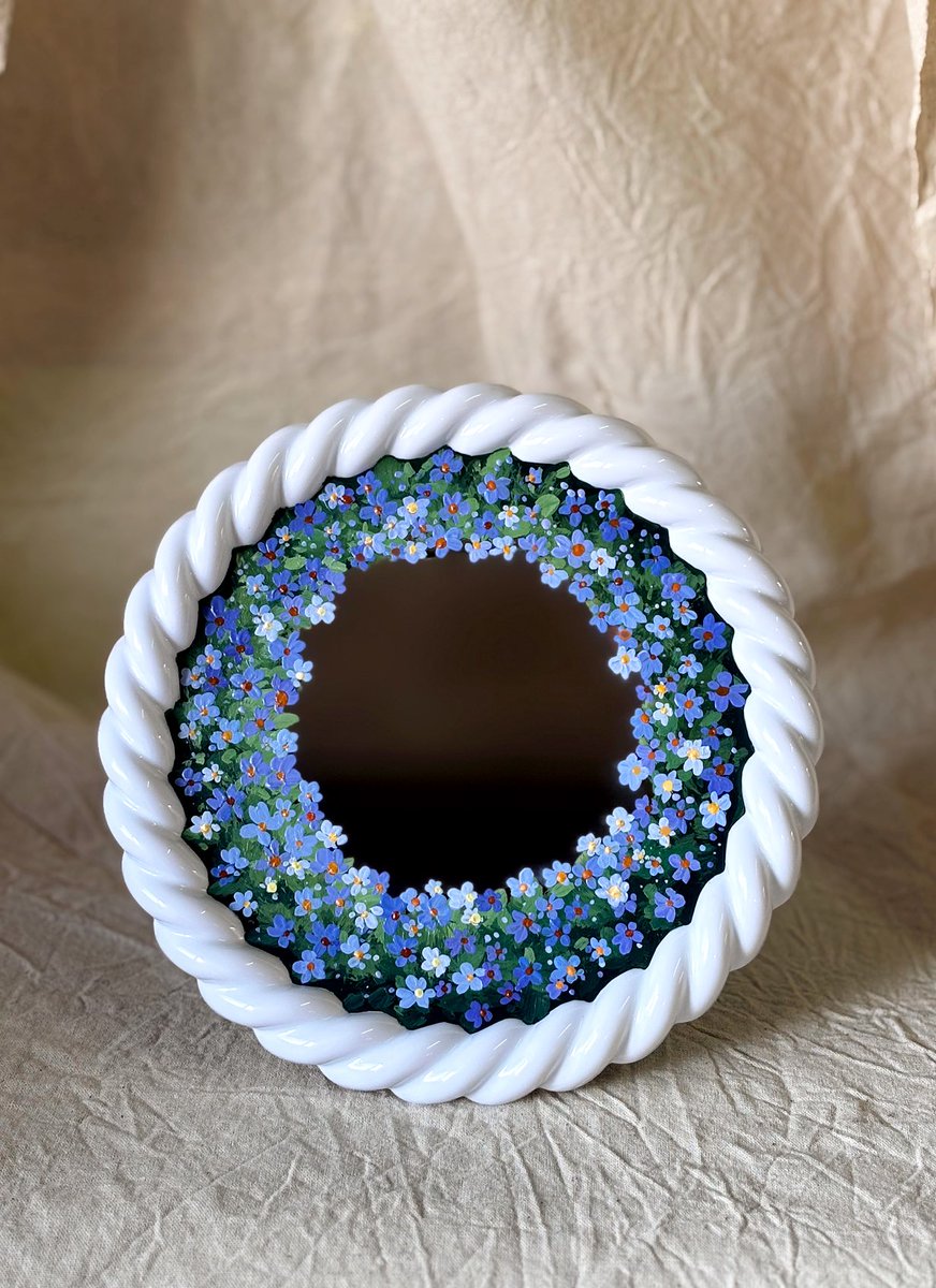 Moodandtone.bykwl tweet media