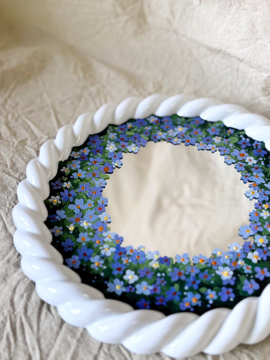 Moodandtone.bykwl tweet media