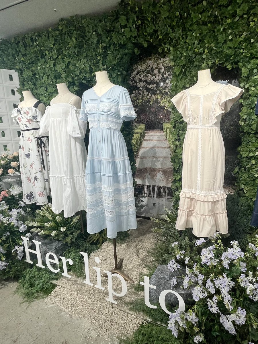 mm_1054_m's tweet photo. LE JARDIN
- HER LIP TO SPRING COLLECTION -
素敵な空間でお買い物を楽しめましたっ🪄やっぱりイベントは特別で行くたびに幸せな気持ちになります🫶🏻明日からまた頑張ろう~🤍 #herlipto #lejardin #herlipto好きな人と繋がりたい https://t.co/oNHOKgZdrA