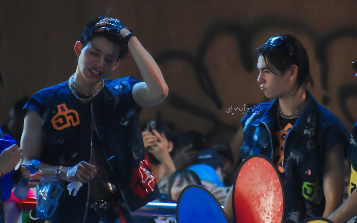 บ๊อกแบ๊กกะเหมียวแง้ว แง พุหน้าจุมุ๊มาก

PONDPHUWIN SONGKRAN 2026
#SuperFluid2026xPondPhuwin
#KingPowerSongkran2026
#ปอนด์ภูวินทร์