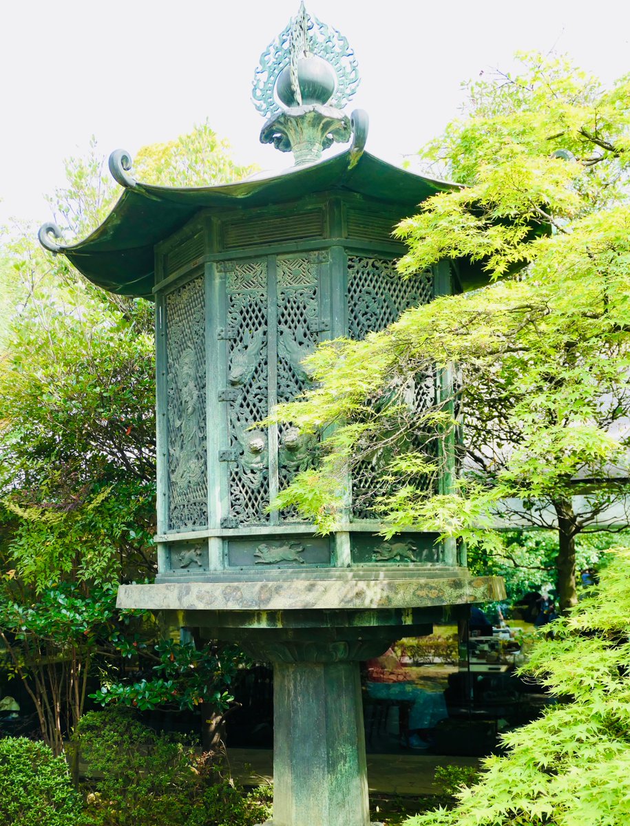 大型重厚で美しい吊灯篭 六角御殿　庭置物◆ 大型青銅寺宮吊灯籠 ◆ 大型重厚で美しい吊灯篭 六角御殿 庭置物◇ 大型青銅寺宮吊灯籠
