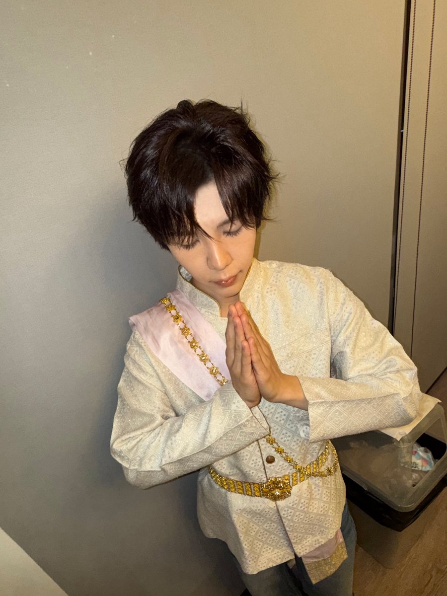 RIIZE_official's tweet image. Sawasdee Kub🧡

#RIIZE #라이즈
#RISEandREALIZE