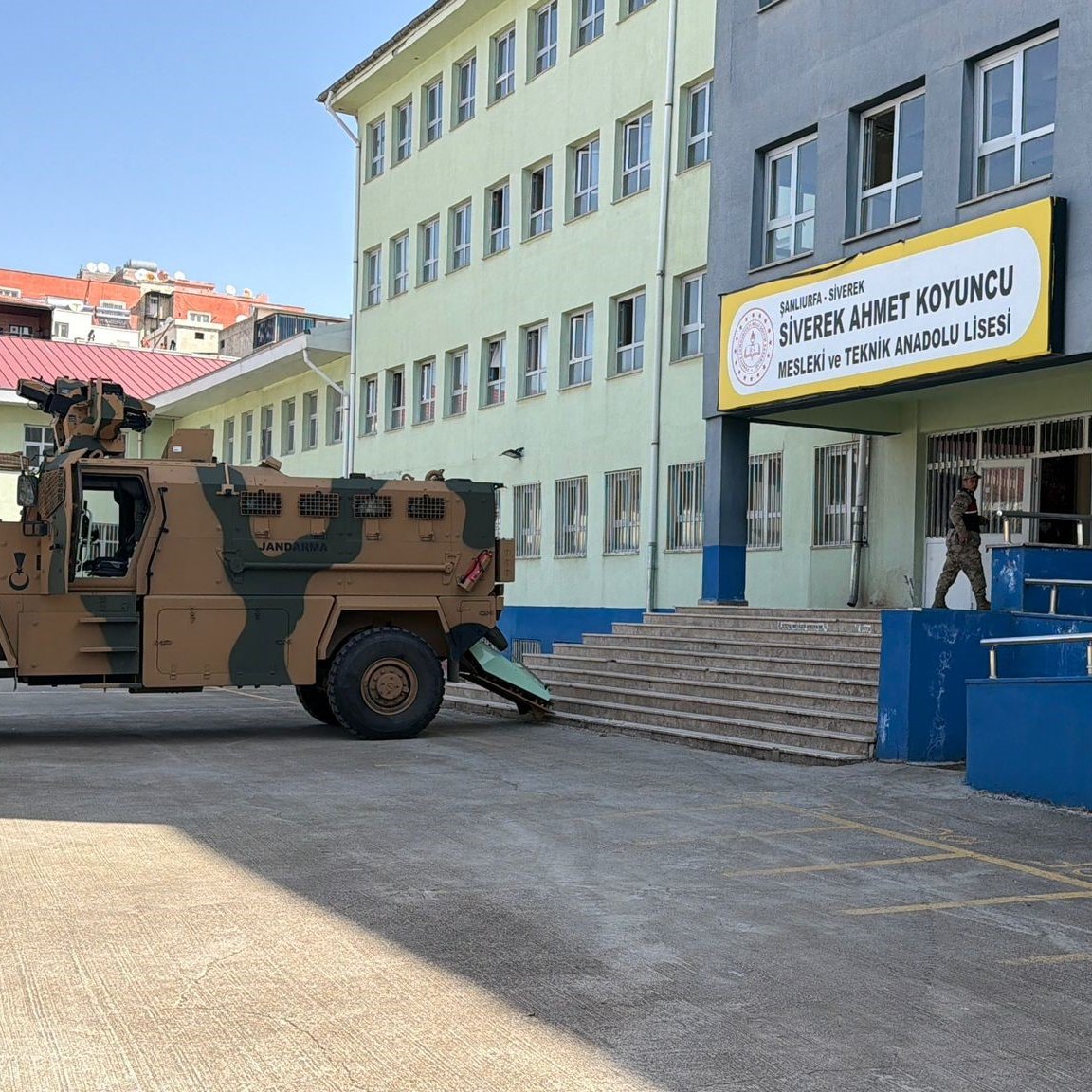 Pusholder tweet media