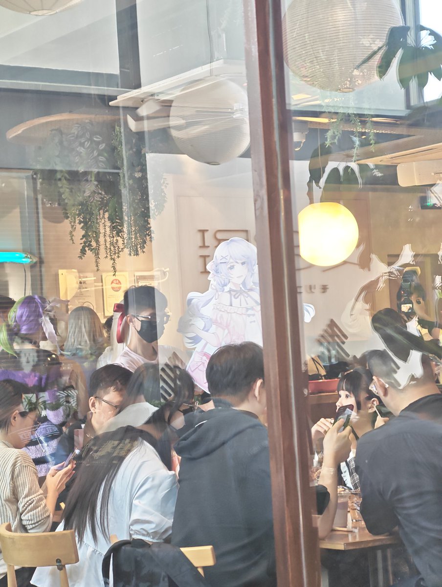 limchizhen's tweet photo. 重发🤪🤪
关于Vmaid cafe感想：

1）好玩！！！！
2）可惜没有买到蕾雅（towa）的服务😭，发现的时候已经sold out 了😭
3）饭好吃！！
4）btw 起初我还以为只到下午两点而已🤪🤪（抱歉不常开X🤪，本来预计2点过后要去别的地方的（X
5）甜点好吃！！！
下文接下去。
。
。
。

#VMaidCafe2026 #幸福傳遞 https://t.co/qzrGzQLZEY