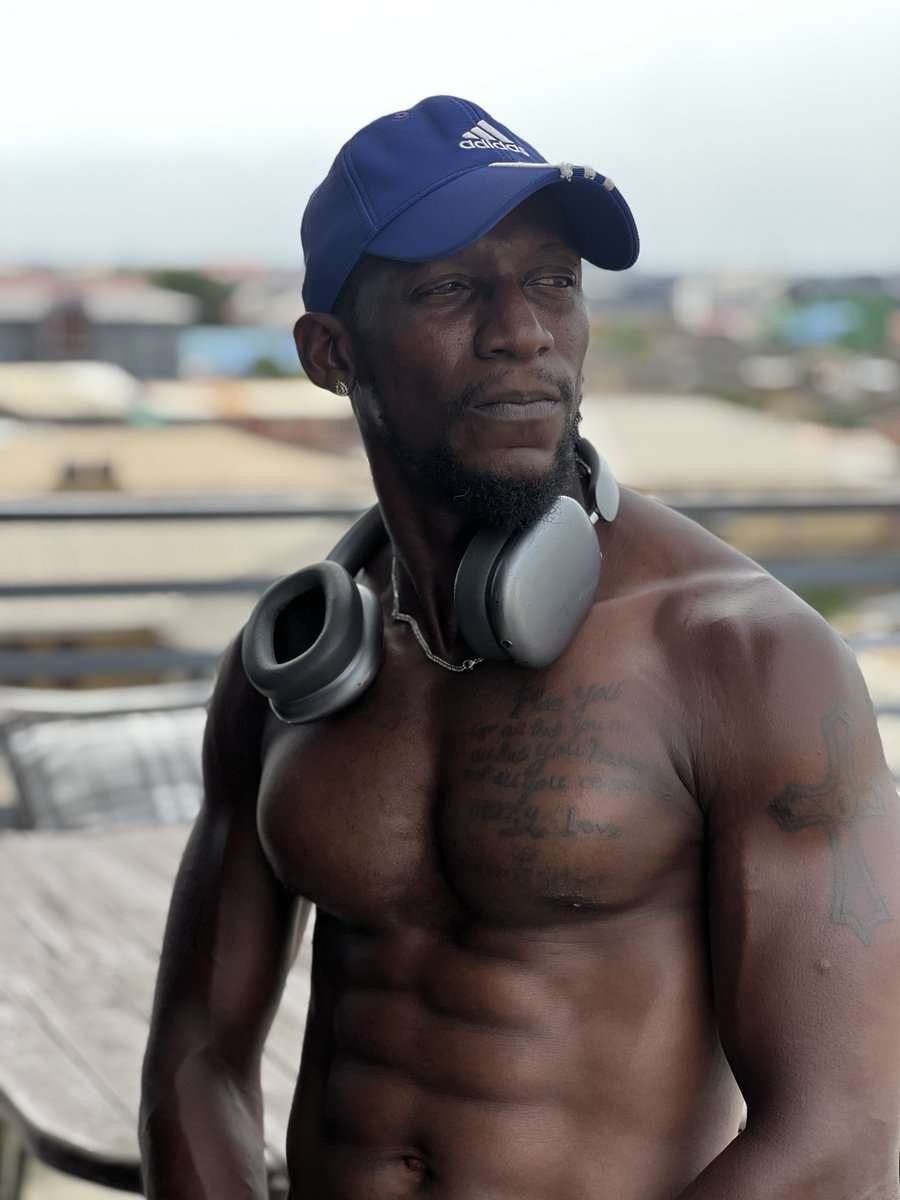 officialchibaba's tweet image. If you feel I care about your opinion… you are wrong… am sexy and strong… am fit and handsome….. working out is great. #explore #fitness #Personaltrainer