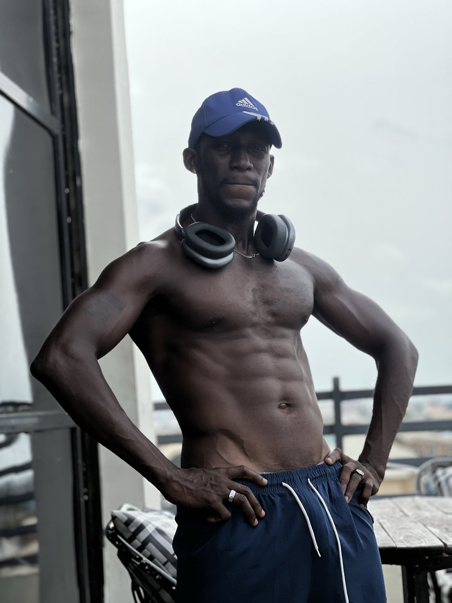 officialchibaba's tweet image. If you feel I care about your opinion… you are wrong… am sexy and strong… am fit and handsome….. working out is great. #explore #fitness #Personaltrainer