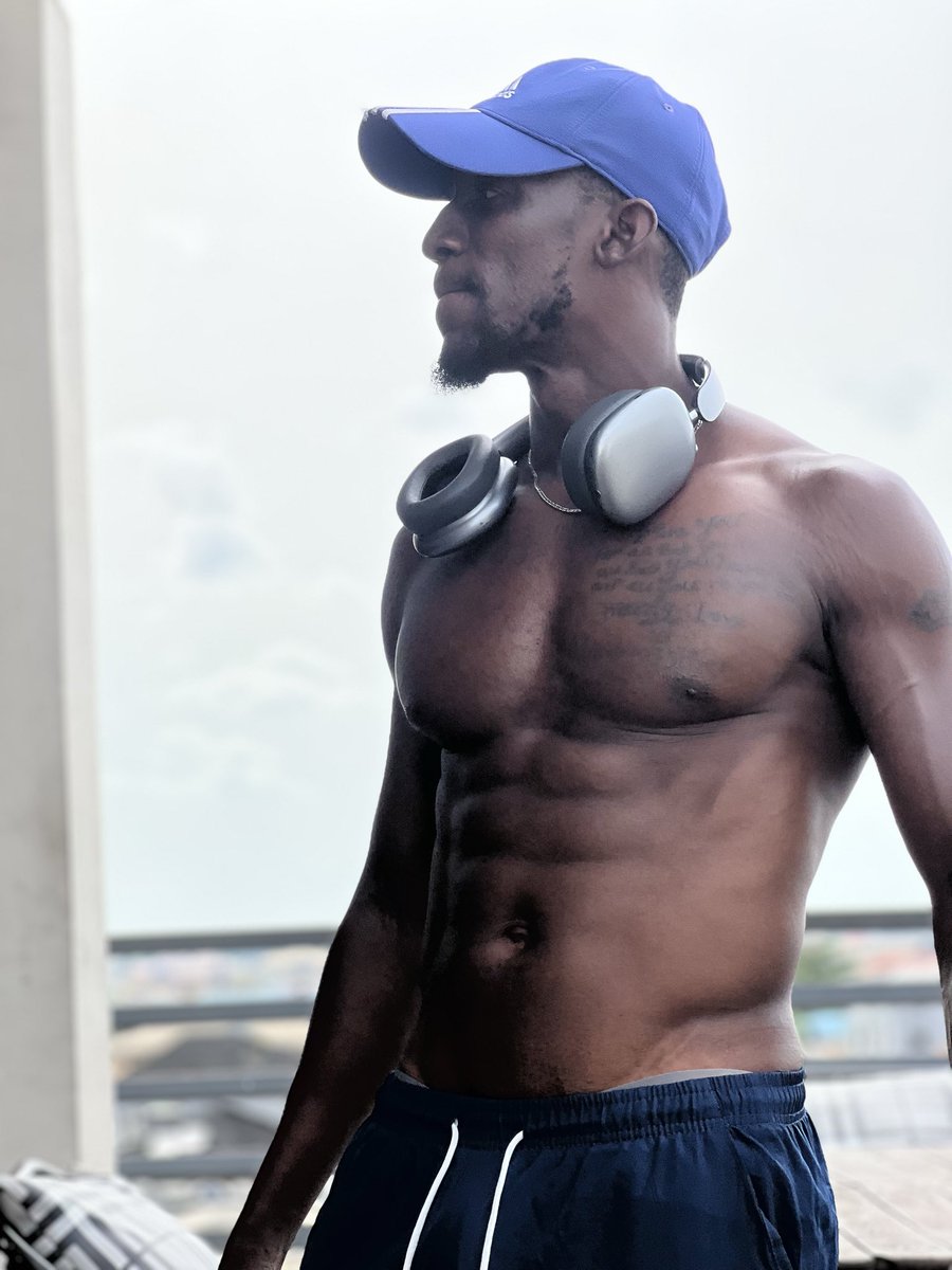 officialchibaba's tweet image. If you feel I care about your opinion… you are wrong… am sexy and strong… am fit and handsome….. working out is great. #explore #fitness #Personaltrainer