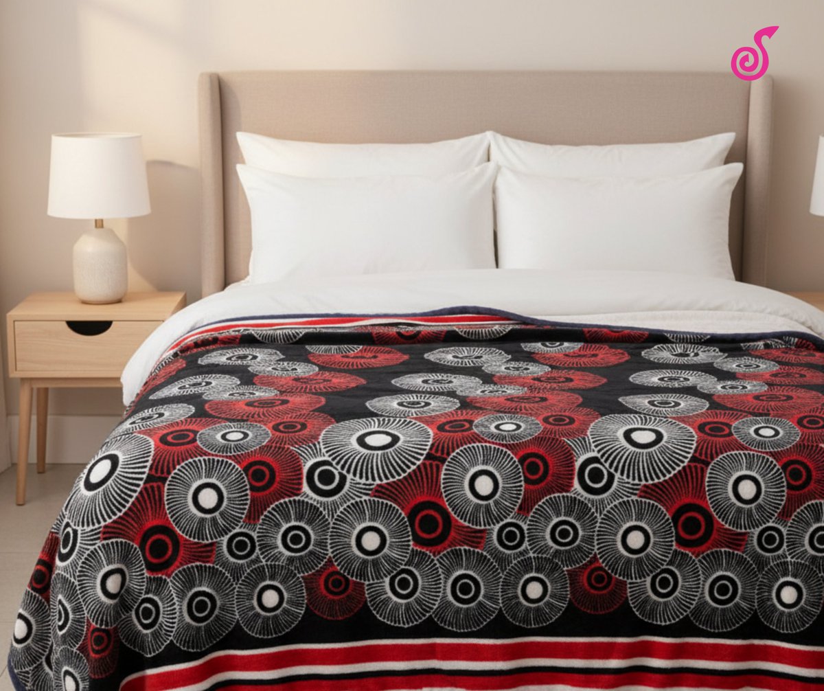 SchulmansHome's tweet photo. Stay warm in comfort with Schulman’s Home Queen 3-Ply Blankets 🛏️✨
 🧵 Durable 3-ply construction for extra warmth
💡 Accessories shown are for display purposes only.
💰 Only R899.95 each
#fyp #fypage #foryou #foryoupage https://t.co/TfQd1s5KPK