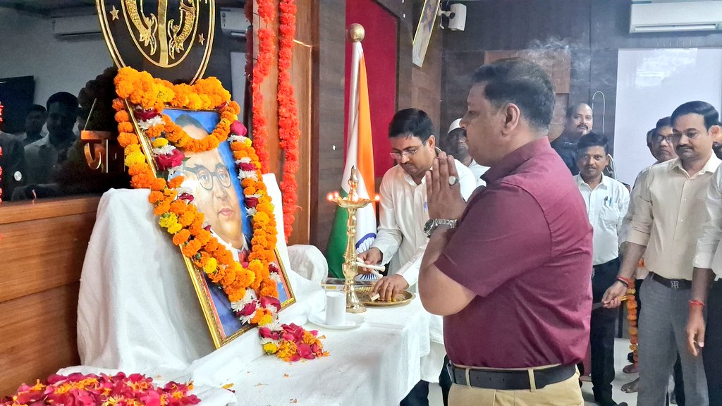 DM Amethi tweet media