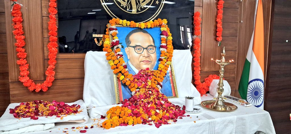 DM Amethi tweet media