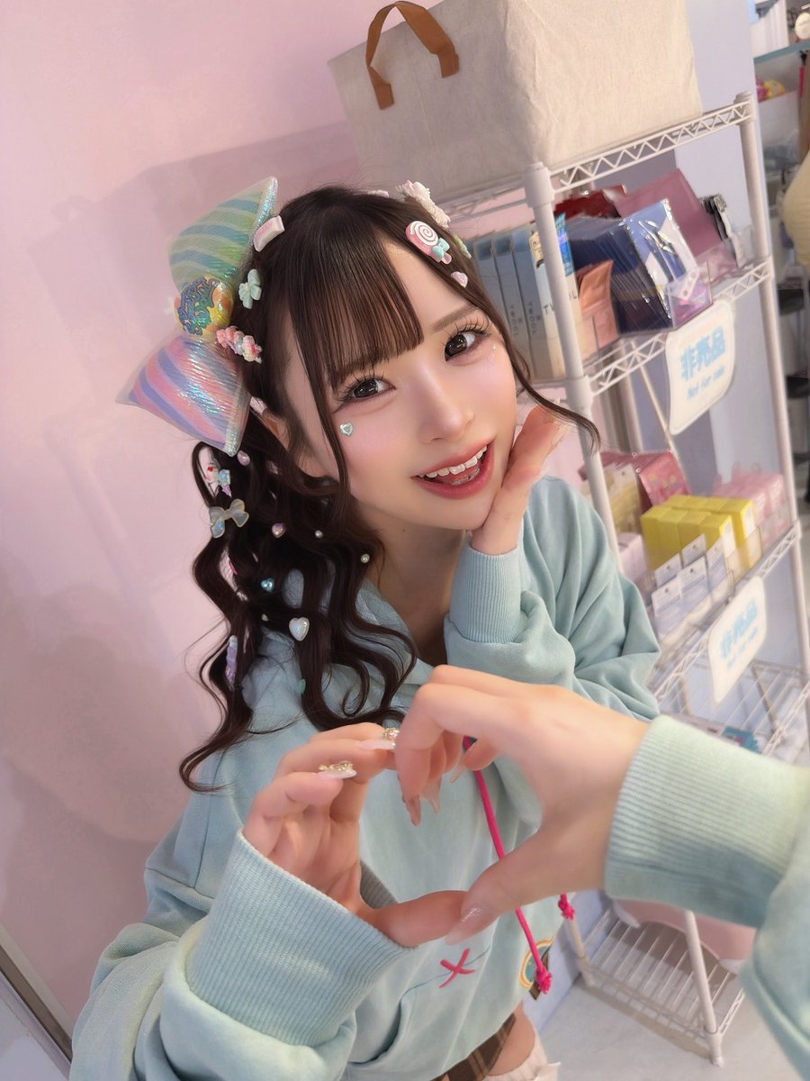 おまうる tweet media
