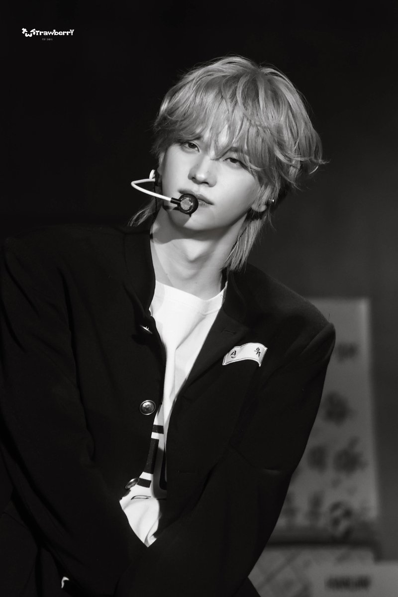 TWStrawberrYu's tweet photo. 𝟮𝟲𝟬𝟯𝟮𝟵

#신유 #SHINYU #シニュ 
#투어스 #TWS https://t.co/juwwf2Wu7r