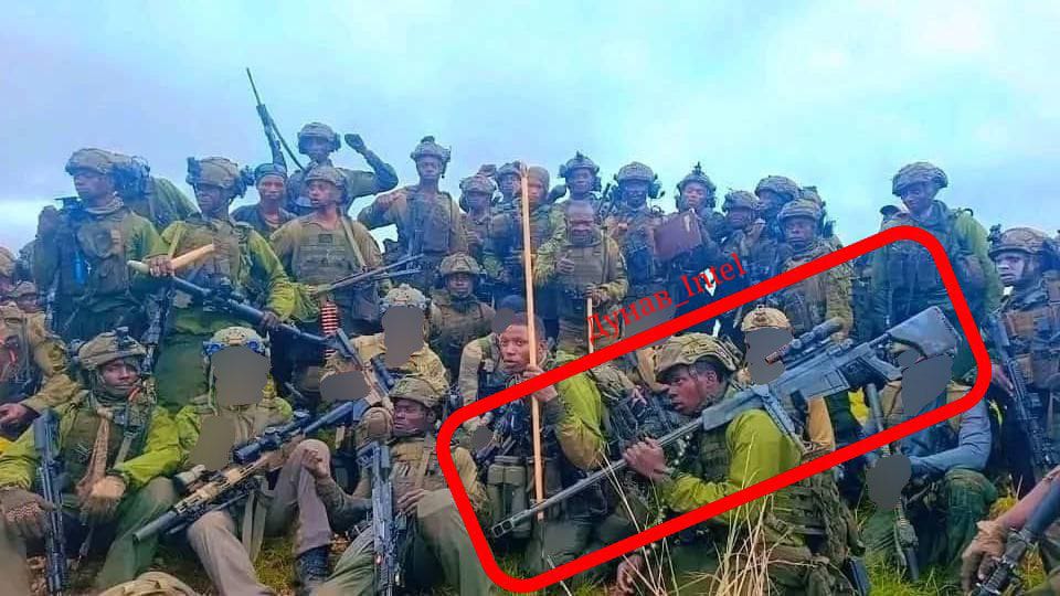 Lukai1861's tweet photo. #Serbia #DRCongo | Image sent by a follower:
Serbian-made 🇷🇸 Zastava M93 12.7x108mm "Black Arrow" spotted recently in the ongoing conflict in DR Congo 🇨🇩 within the FARDC troops.
#Serbia #DRCongo #Congo #M23 #FARDC #Makobola #Zastava #M93 #BlackArrow #Kivu #Defence #MilitaryNews #DefenceNews #Sniper @congotask @war_noir #DRC