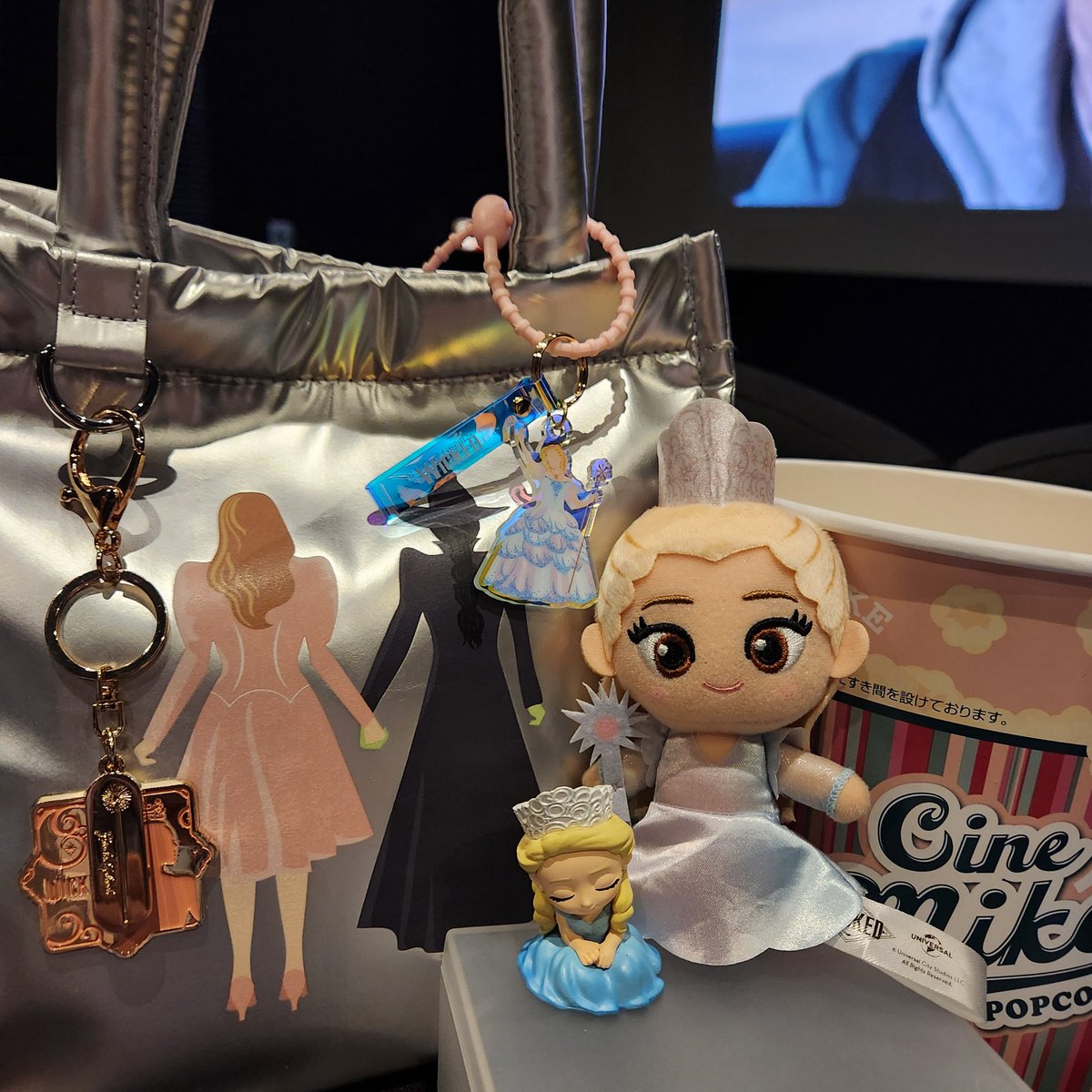 Moon99Butterfly tweet media