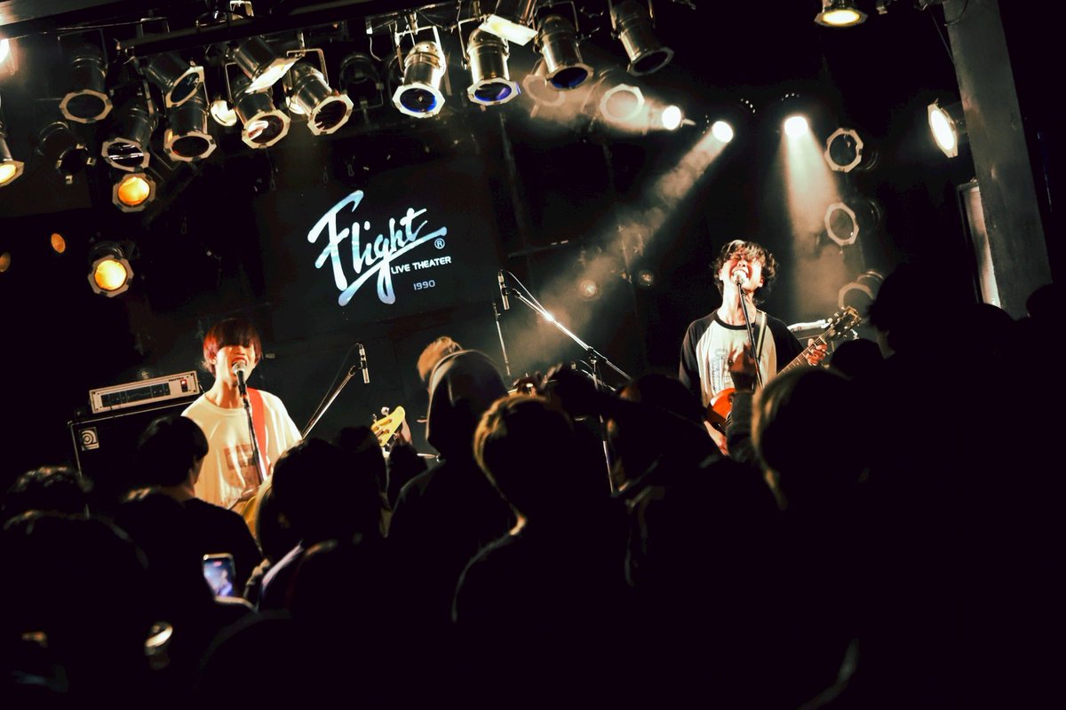 BACK TO BOYS tweet media