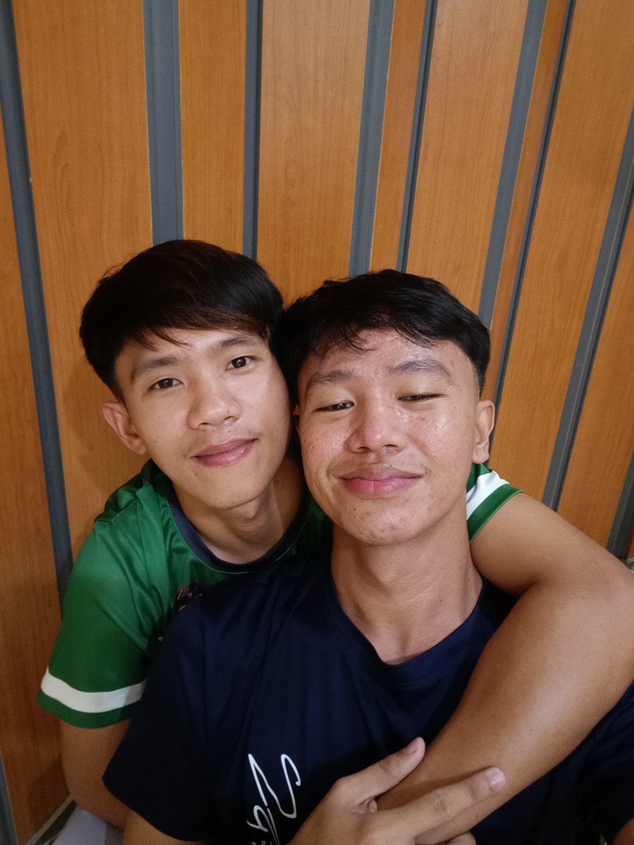 jayrickunmasked's tweet photo. 🐕🐉

him loves!😚✨ https://t.co/L06hkHHnu5