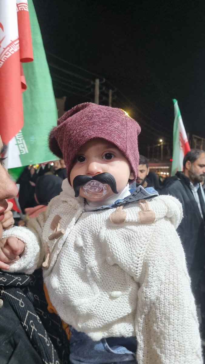 به تو چه🇮🇷 tweet media