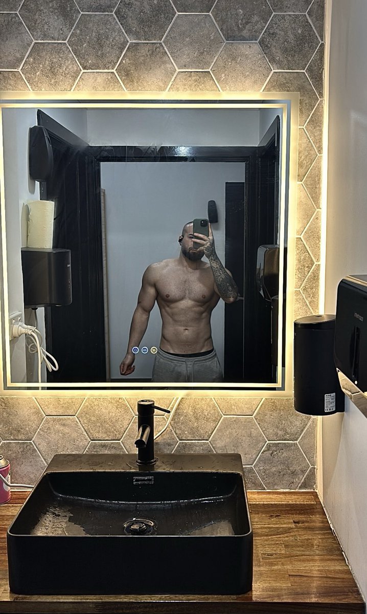 DrainDaddy tweet media