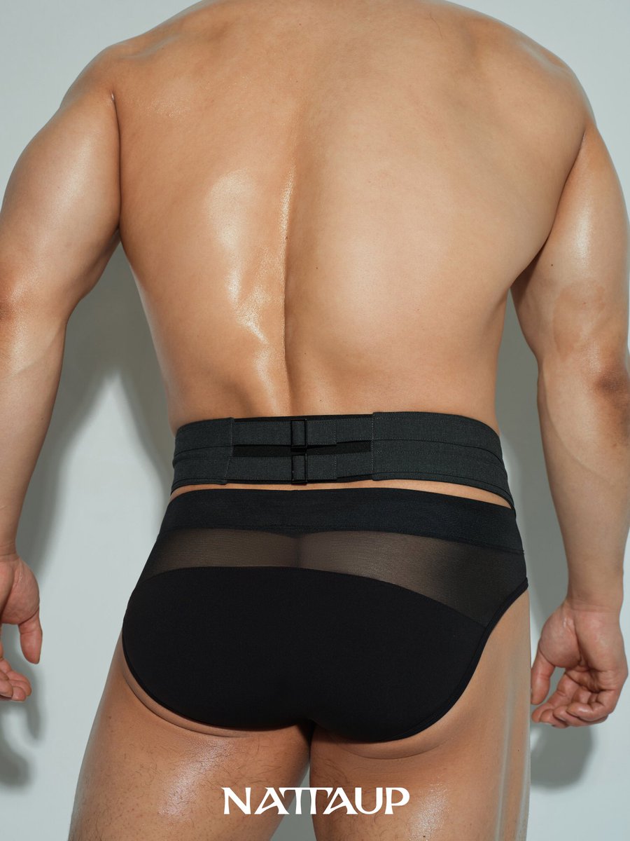 NATTAUP's tweet image. NATTA MOOD | MODULAR FORM
 
Form, in motion.

Style Code: AM11B50 / AM12G321
Now available at nattaup.com/products/susta…

#NATTAUP #NATTAMOOD #SustainableDesign #ModularWear #Menswear