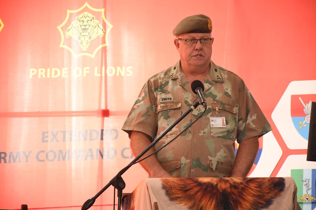 SANDF_ZA's tweet image. SA Army Command Cadre Conference Sparks Change.

facebook.com/share/18L9MCbS…

🇿🇦#SANDF
🇿🇦#SAArmy
#ACC
#PrideOfLions