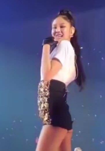 aleyoley tweet media