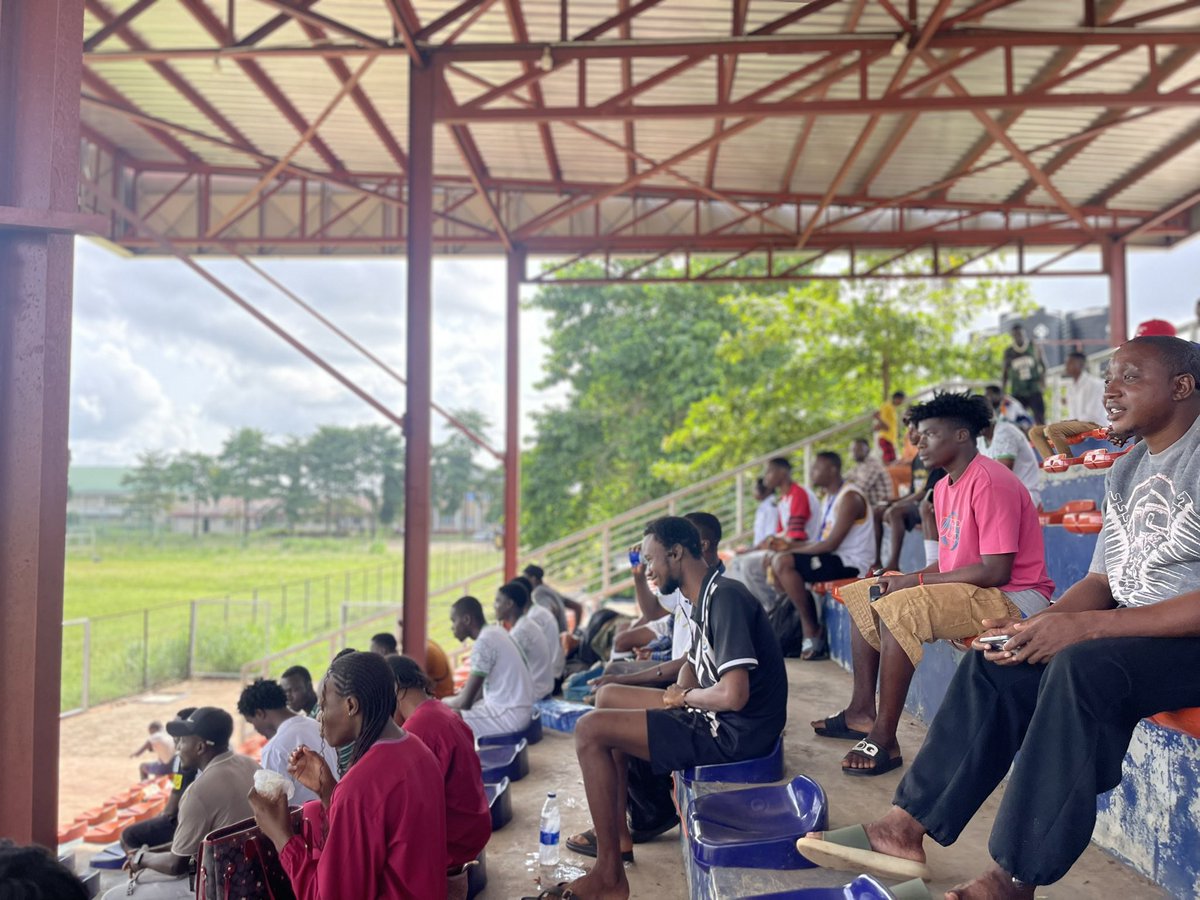 Stanbig4L's tweet image. Here for a Benin City Youth League showdown. ⚽️🔥

HT: BJ Foundation FC 2-0 Eagles Wings FC

 #StanBig4LxBCYL