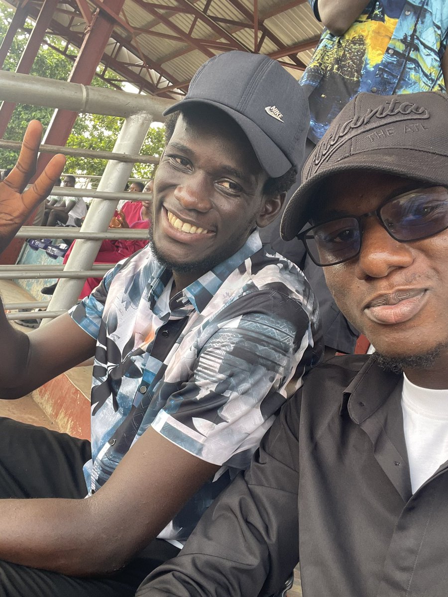 Stanbig4L's tweet image. Here for a Benin City Youth League showdown. ⚽️🔥

HT: BJ Foundation FC 2-0 Eagles Wings FC

 #StanBig4LxBCYL