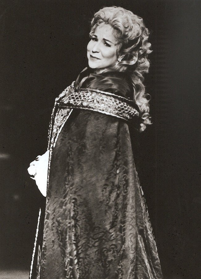 Wishing the soprano Aprile Millo a very happy birthday!