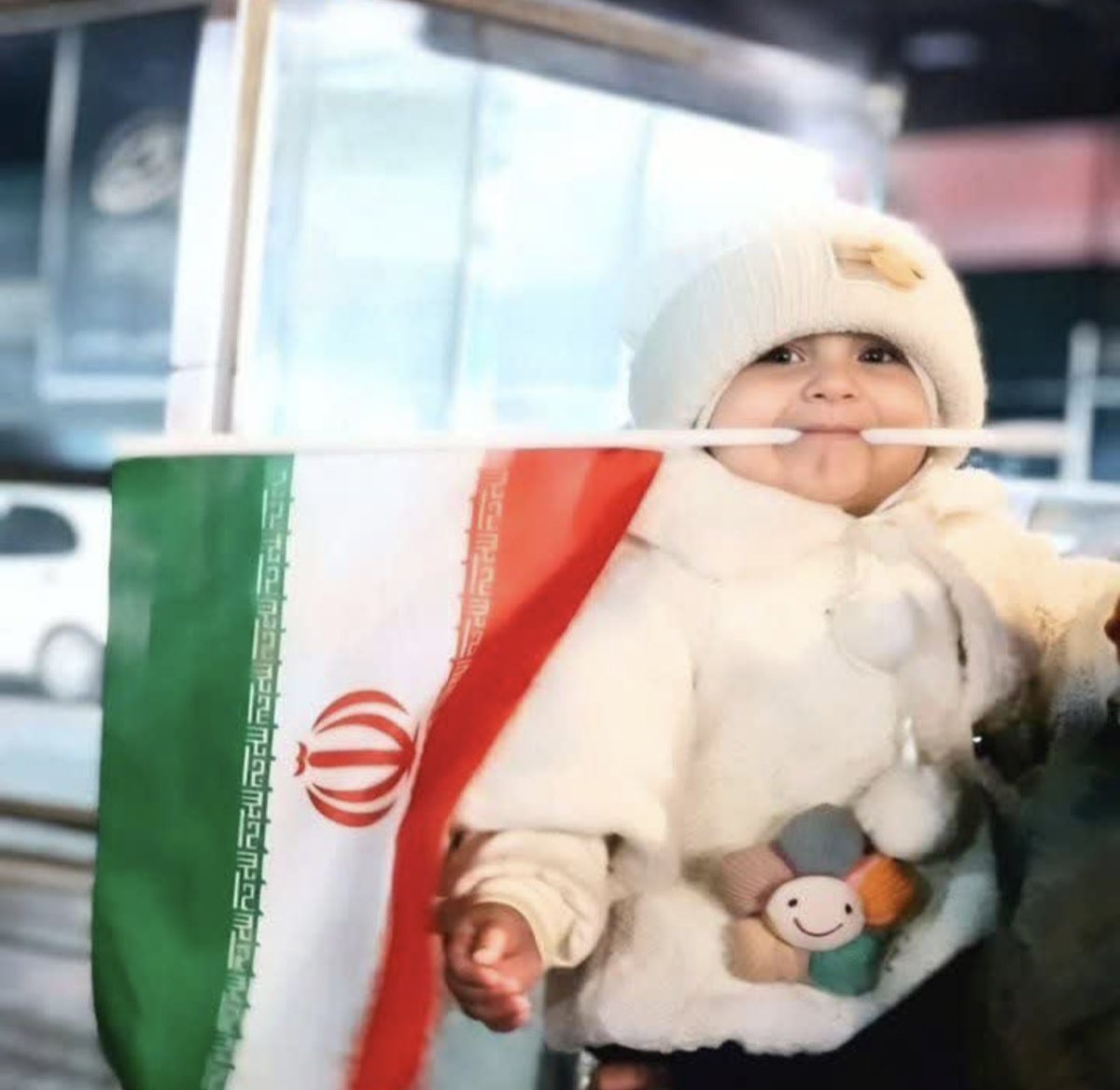 مهرک 🎒 tweet media