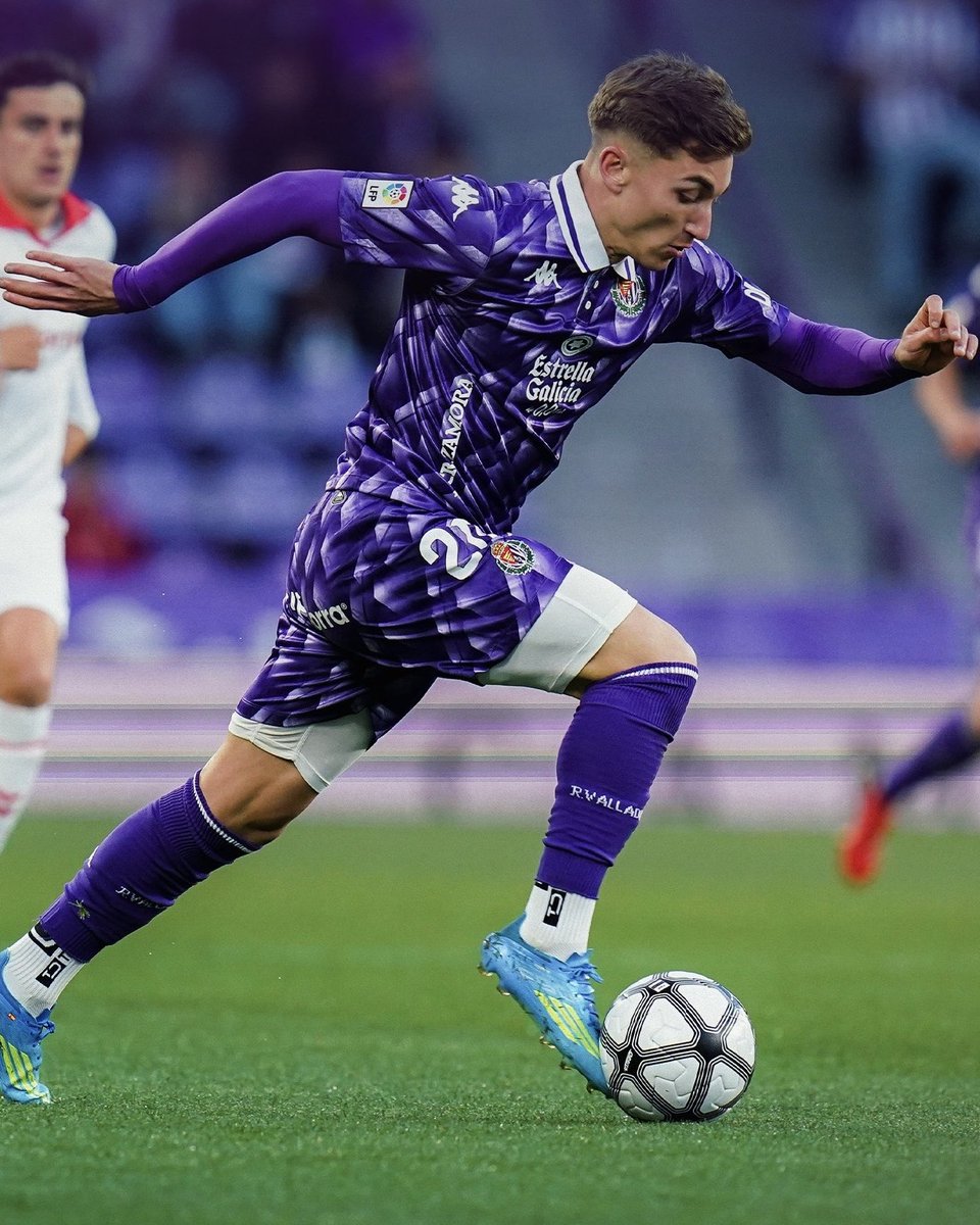 Classic Football Shirts tweet media