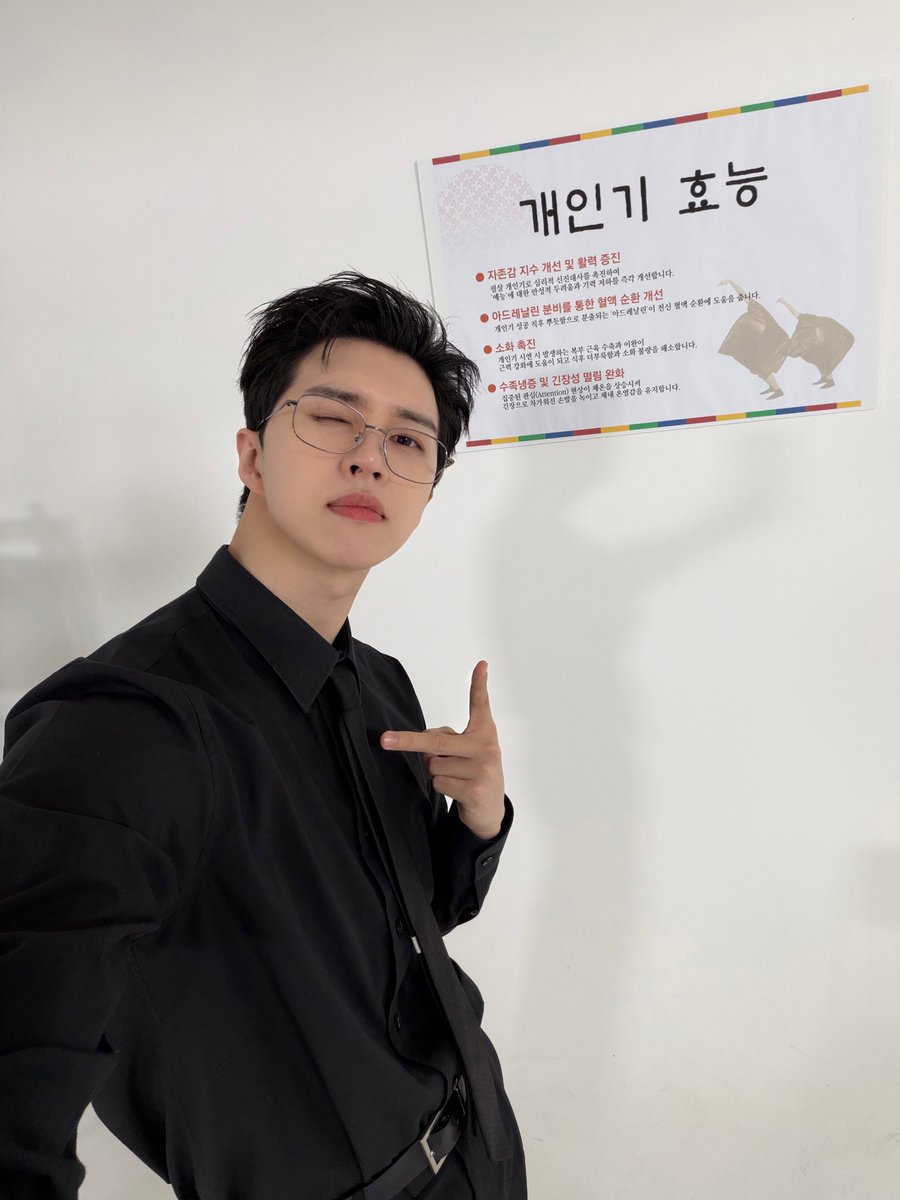 S27M_official tweet media