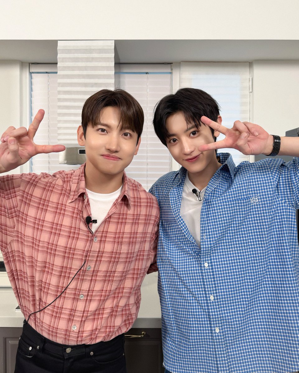 TVXQ! tweet media
