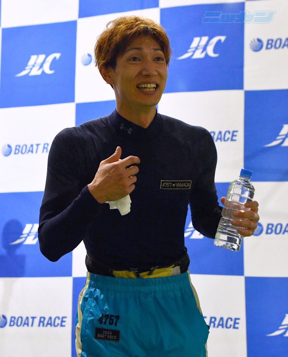 nikkan_boat's tweet image. 【福岡ボート・ＧⅠ福岡チャンピオンカップ】4日目
イケメン山田祐也が、11Rで4コースまくりを決めました🎉　シリーズは5戦3勝、得点率は7.60までアップ！