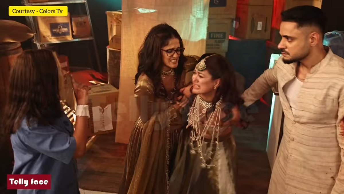 xyz1234578__'s tweet image. My gunde couple 😭🔥

Vikrant is just as ruthless as Mannat. Damnnn he’s even ready to shoot Malla if anything happens to Dua😭
#mannat #ManVik