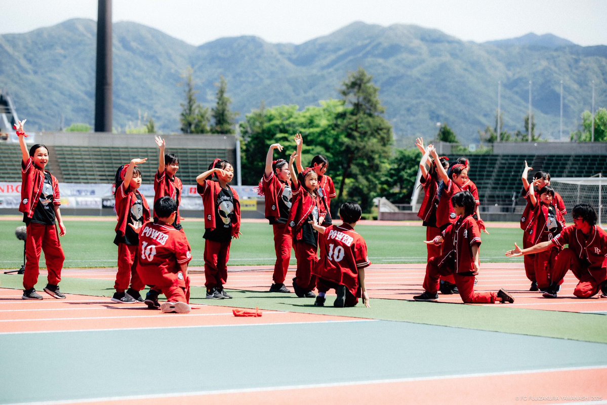 FCふじざくら山梨 tweet media