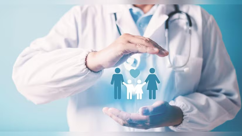 bsindia's tweet image. #YourMoney | Rising early-onset heart disease is pushing up insurance costs, with higher premiums, waiting periods and exclusions; specialised cardiac policies are emerging as an option, though with tighter terms and higher out-of-pocket risks.

#HealthInsurance #PersonalFinance