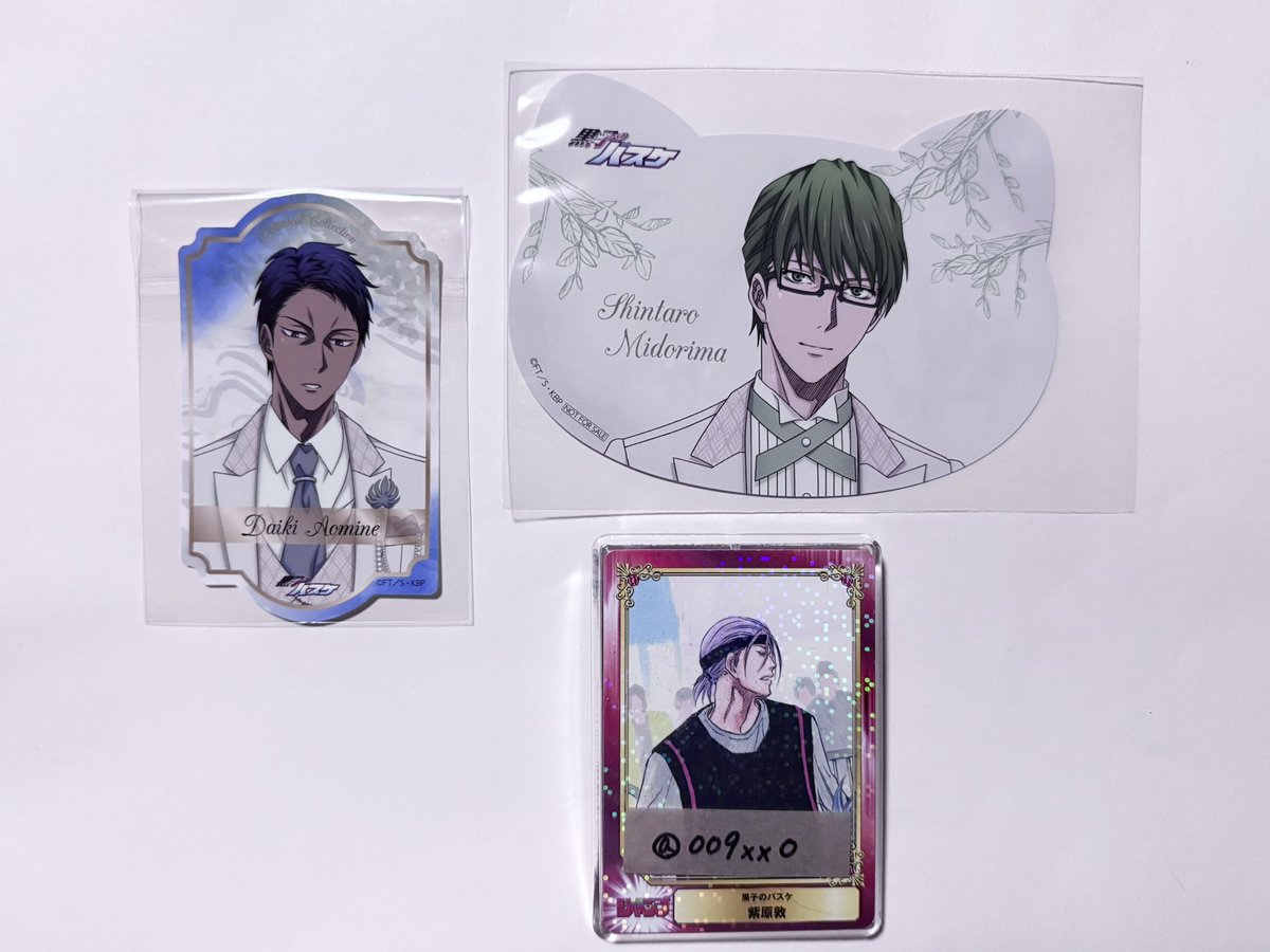 こむら tweet media