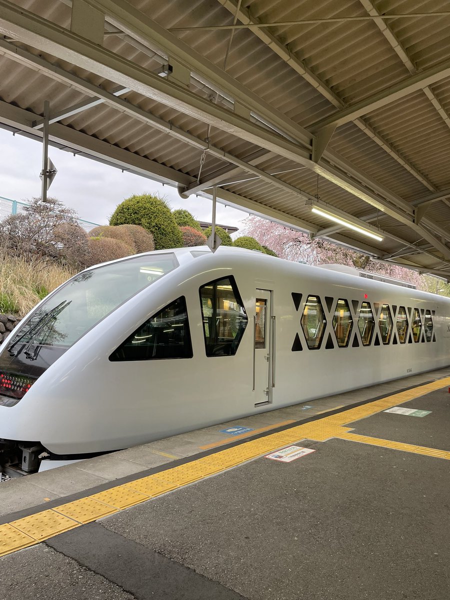 NKTNaui's tweet photo. さて帰りますん
勿論帰りもスペーシアX
コックピットラウンジに乗りたくて計画した旅やったので、ナイスペーシアX

日が暮れるのが遅くなったからまだ明るくて
ここから暮れゆくのがたまらん https://t.co/yETK9qCRoz