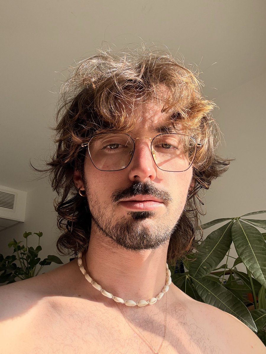 Axeeeeeeeel tweet media