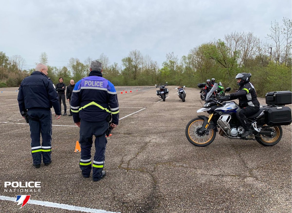 Police nationale 57 tweet media